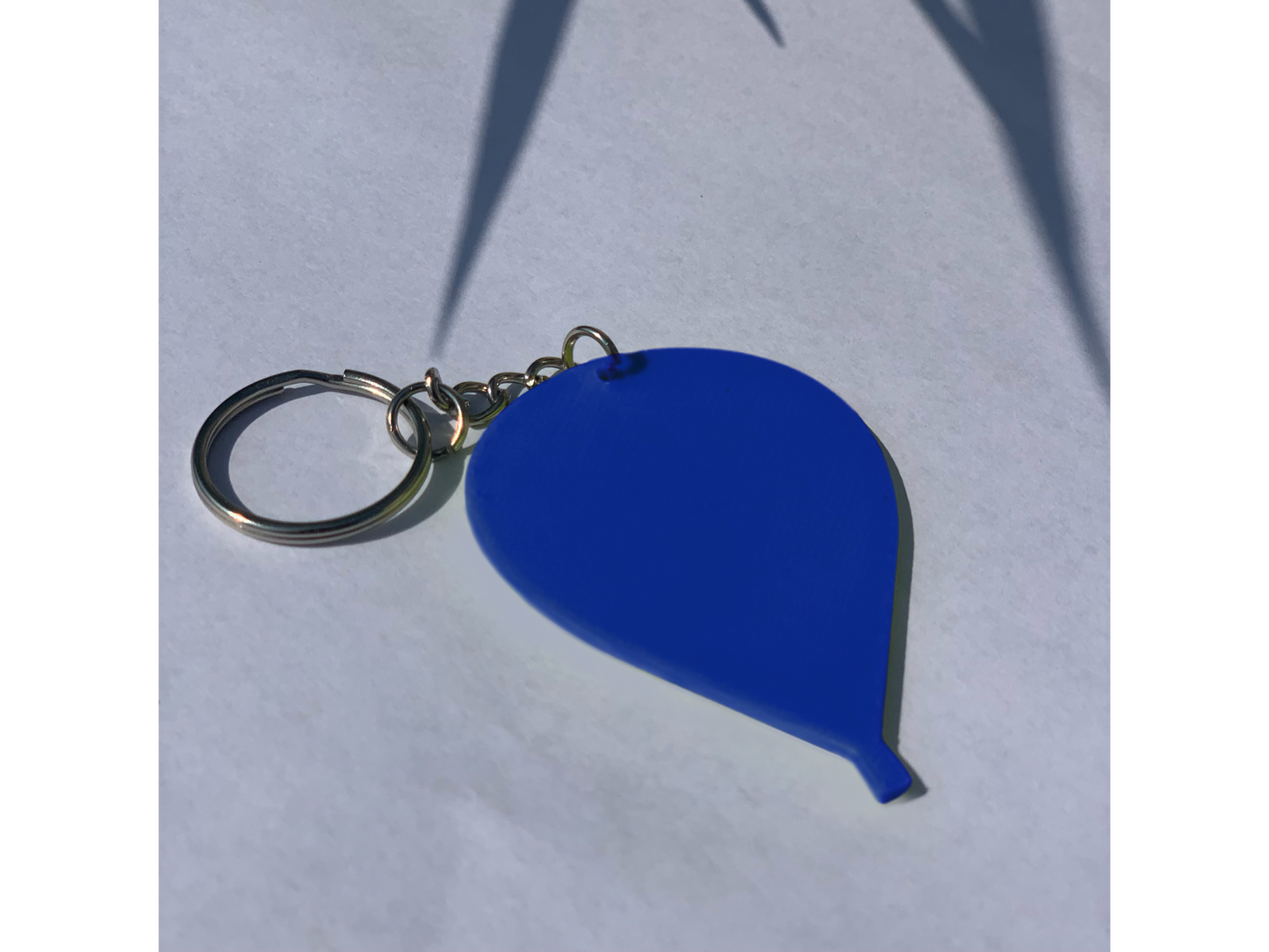 Single-color keychain